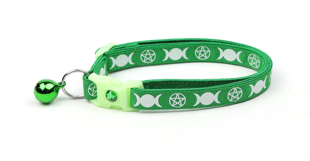 Witch's Familiar on Green Cat Collar